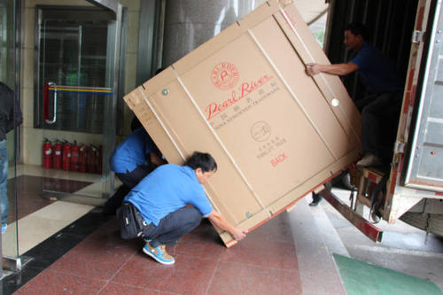 临澧钢琴贵重工艺品无忧运